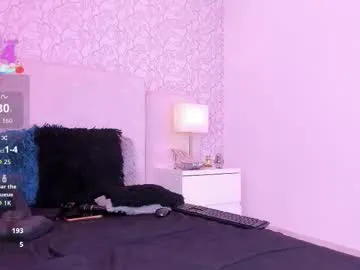 millemimi – webcam model profile photo Image 8