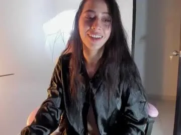 lucretiaburnaugh – webcam model profile photo Image 3