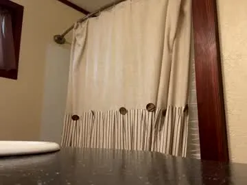 little_effy18_ – webcam model profile photo Image 2