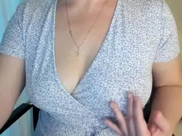 seahotseason – webcam model profile photo Image 5