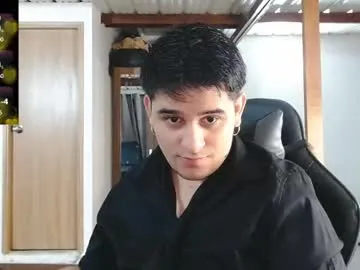 octavarium211 – webcam model profile photo Image 10