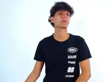 FaaBinaa – webcam model profile photo Image 16