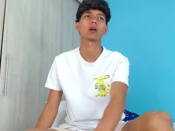 FaaBinaa – webcam model profile photo Image 6