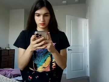 IORio2 – webcam model profile photo Image 16