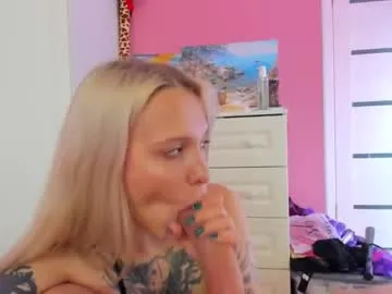 Lola_Hale – webcam model profile photo Image 5