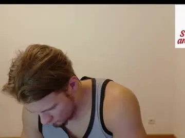 -teenytiny- – webcam model profile photo Image 14