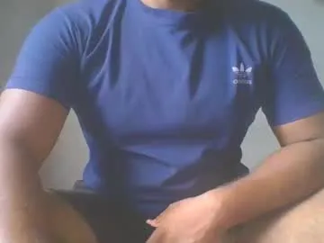 AlexAndPole – webcam model profile photo Image 4