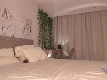 EvieEvans – webcam model profile photo Image 13