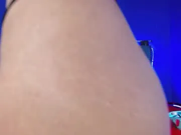 mayadashaaa – webcam model profile photo Image 2