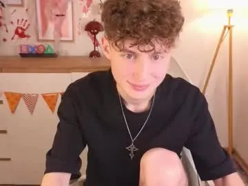 aronyou_win – webcam model profile photo Image 4