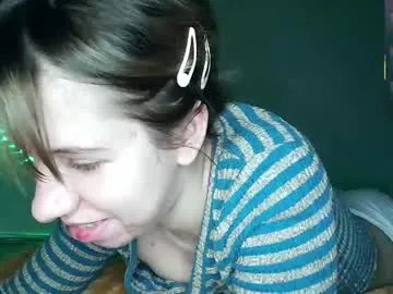 raisawetsx – webcam model profile photo Image 10