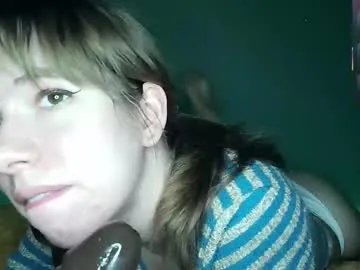 raisawetsx – webcam model profile photo Image 5