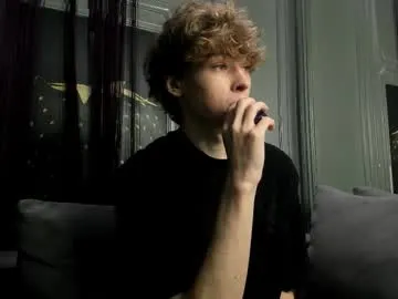 meatystickuser – webcam model profile photo Image 4
