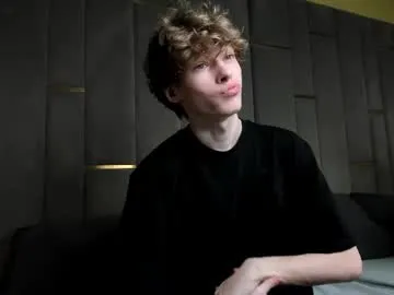 colbyknox – webcam model profile photo Image 5