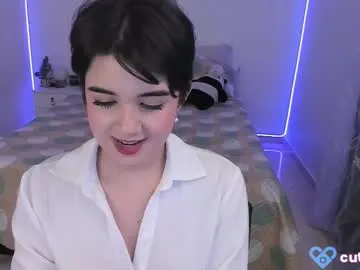 millemimi – webcam model profile photo Image 3