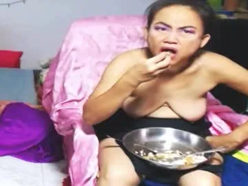 raisawetsx – webcam model profile photo Image 9