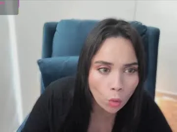 dark_lola_ – webcam model profile photo Image 11