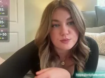 fragilemasochist – webcam model profile photo Image 12