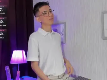 kustom77 – webcam model profile photo Image 5