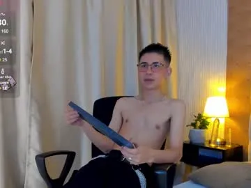 kustom77 – webcam model profile photo Image 9