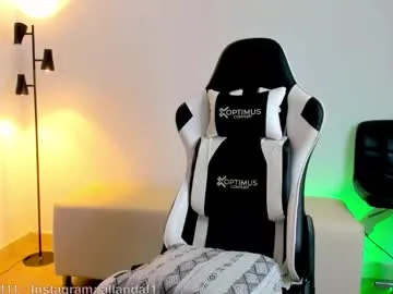 ihatethatcuteguy – webcam model profile photo Image 8