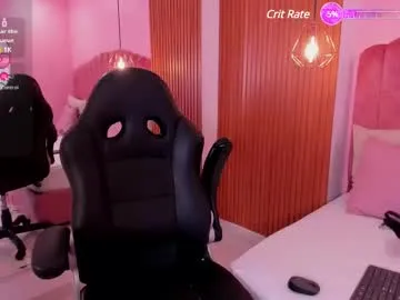 nayecloud – webcam model profile photo Image 3