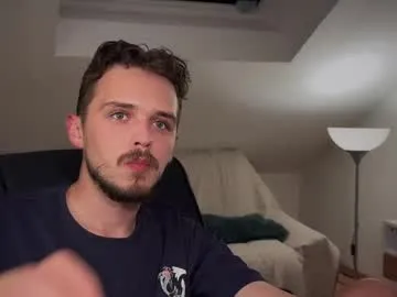 cumb_and_cumber – webcam model profile photo Image 11