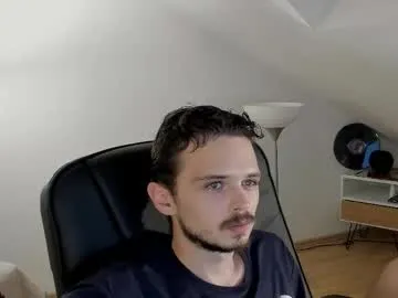 cumb_and_cumber – webcam model profile photo Image 18