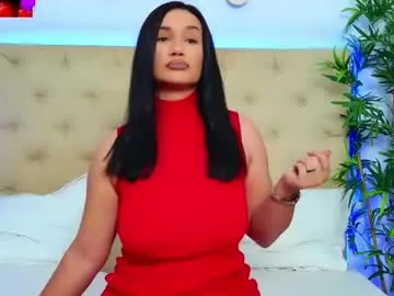 molochnaya000 – webcam model profile photo Image 10