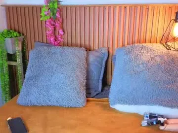 seahotseason – webcam model profile photo Image 4