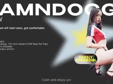 molochnaya000 – webcam model profile photo Image 2