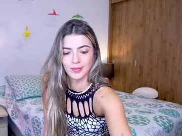 Lola_Hale – webcam model profile photo Image 6