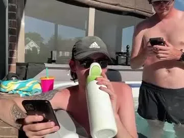 parupercov – webcam model profile photo Image 3