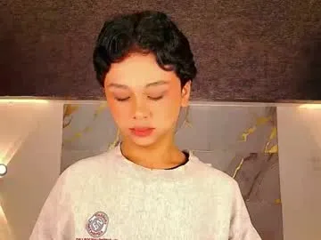 ysabell_viveris – webcam model profile photo Image 5