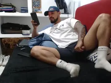 Ranting18 – webcam model profile photo Image 2