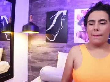 lucretiaburnaugh – webcam model profile photo Image 11