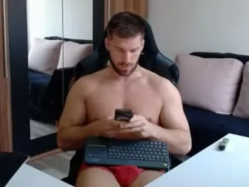 tyler_gus – webcam model profile photo Image 6