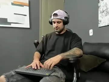 gdanch – webcam model profile photo Image 5