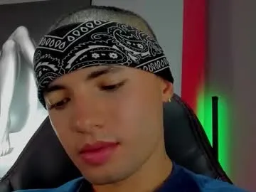 HopeHeaven – webcam model profile photo Image 13