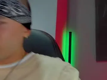 HopeHeaven – webcam model profile photo Image 14