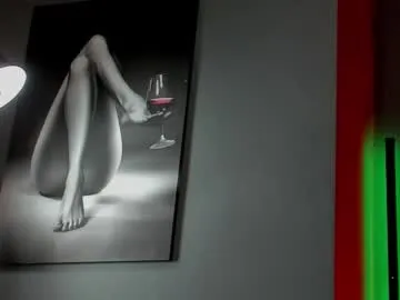 HopeHeaven – webcam model profile photo Image 18