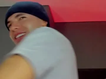 HopeHeaven – webcam model profile photo Image 2