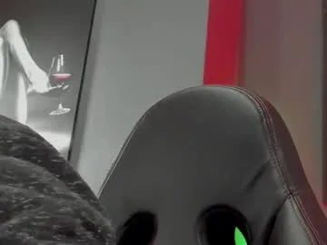 HopeHeaven – webcam model profile photo Image 3