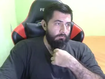 Keep_us_wild – webcam model profile photo Image 10