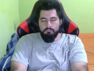 Keep_us_wild – webcam model profile photo Image 13