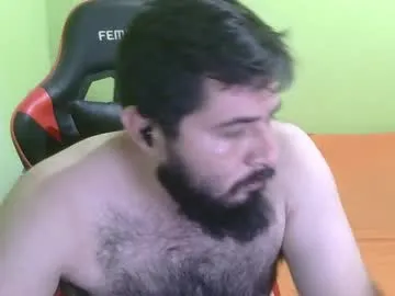 Keep_us_wild – webcam model profile photo Image 7