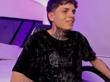 Youlalia – webcam model profile photo Image 2