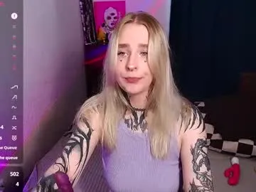 shy_suchka – webcam model profile photo Image 4