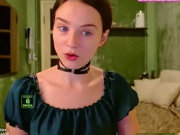 Prueberry – webcam model profile photo Image 2