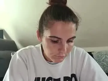 lucretiaburnaugh – webcam model profile photo Image 12